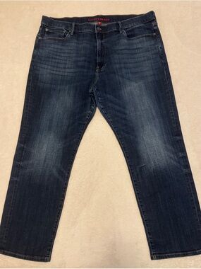 Lucky Brand Men’s Straight Jeans in Dark Blue Wash - 40x30